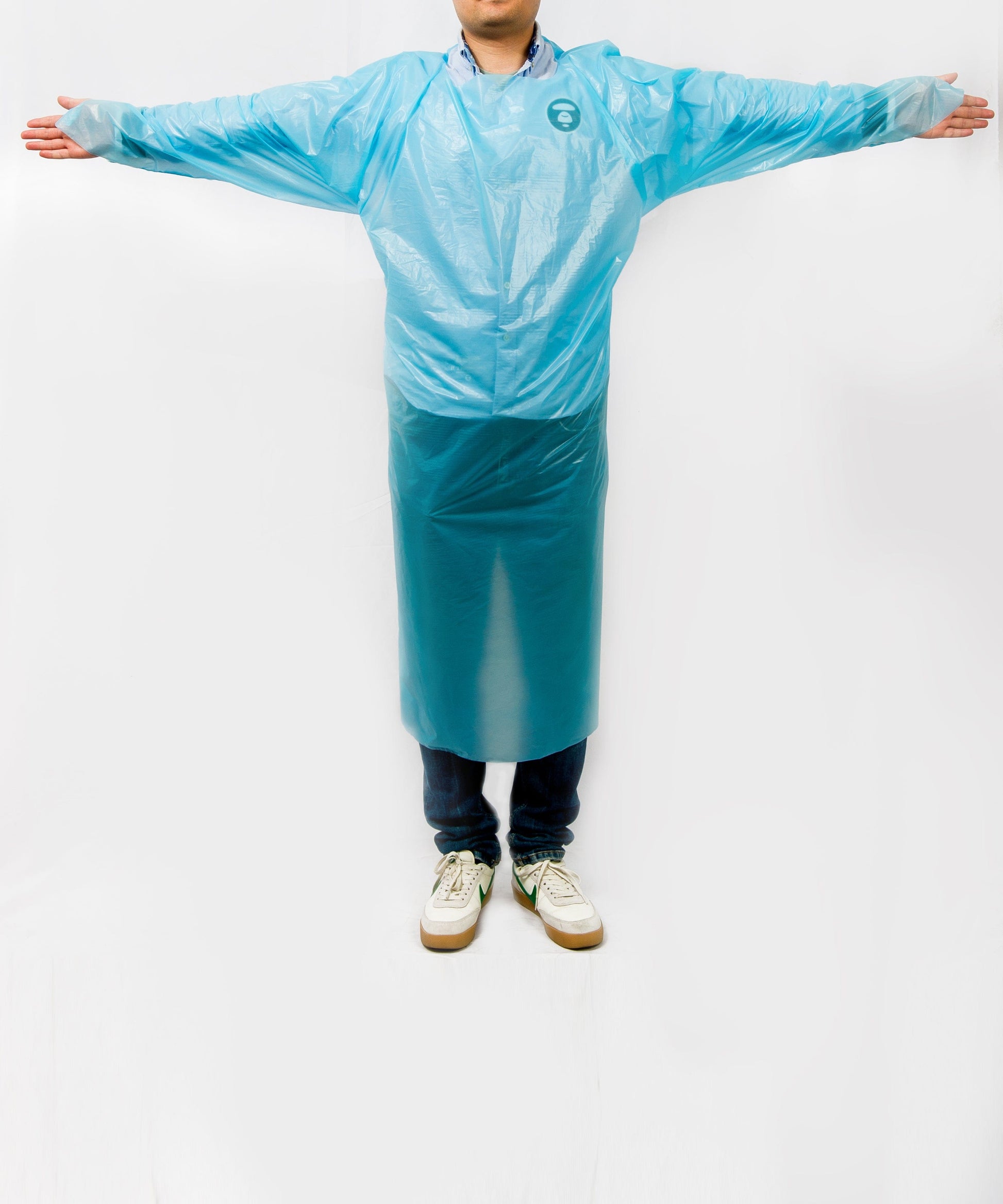 10 Disposable Plastic Gowns Waterproof Polyethylene Isolation Blue Gown ...